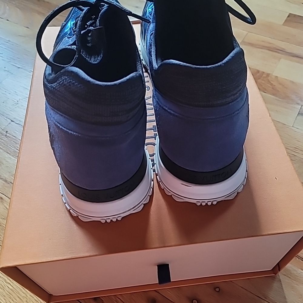 Rare Louis Vuitton Blue Metallic Size 10.5 Trainer Sneakers - Picture 6 of 7